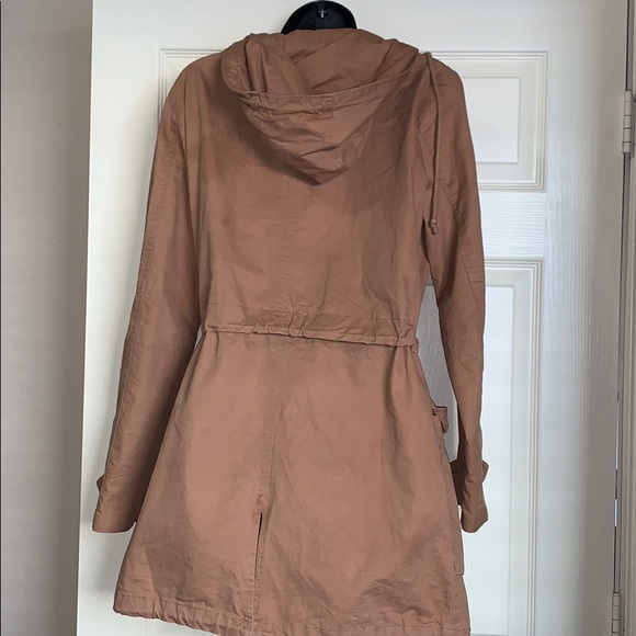 Forever 21 Trench coat - Picture 2 of 2